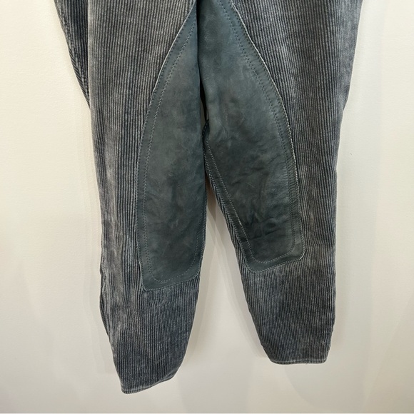 Elizabeth G Woman’s Equestrian Winter Weight Corduroy Gray Size 27.5” Tall - Picture 3 of 12
